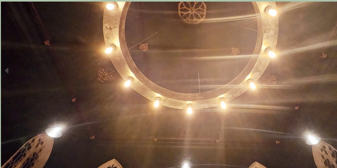 chamber 22 ceiling light